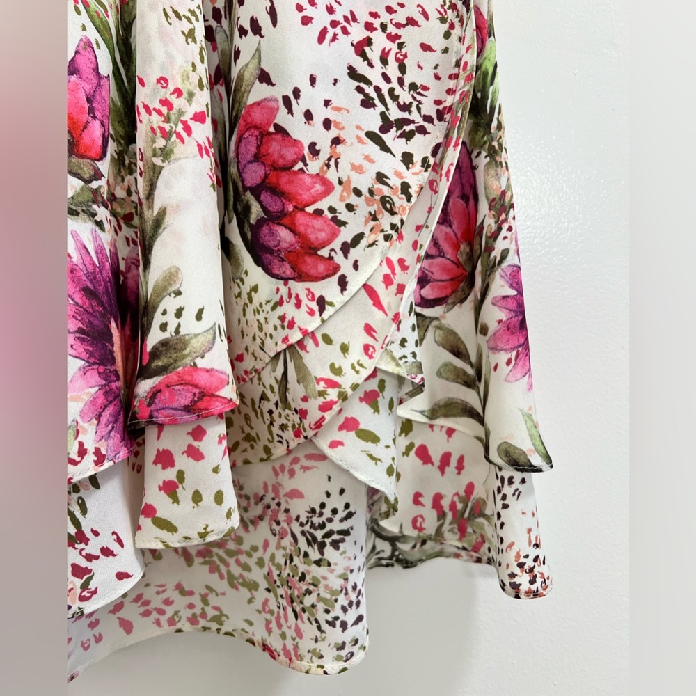 Haute Hippie 100% Silk Floral Mini Skirt - Picture 6 of 9